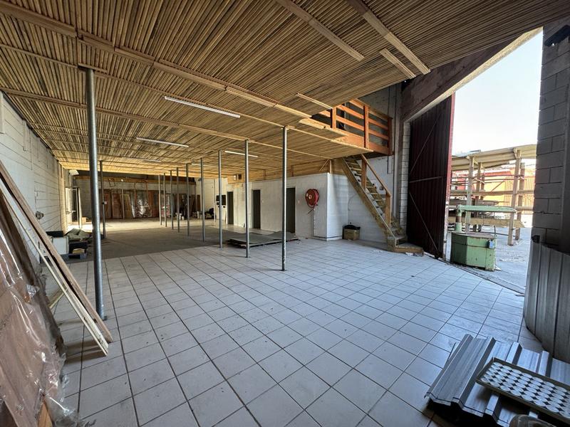 Commercial Property for Sale in Lansdowne Western Cape